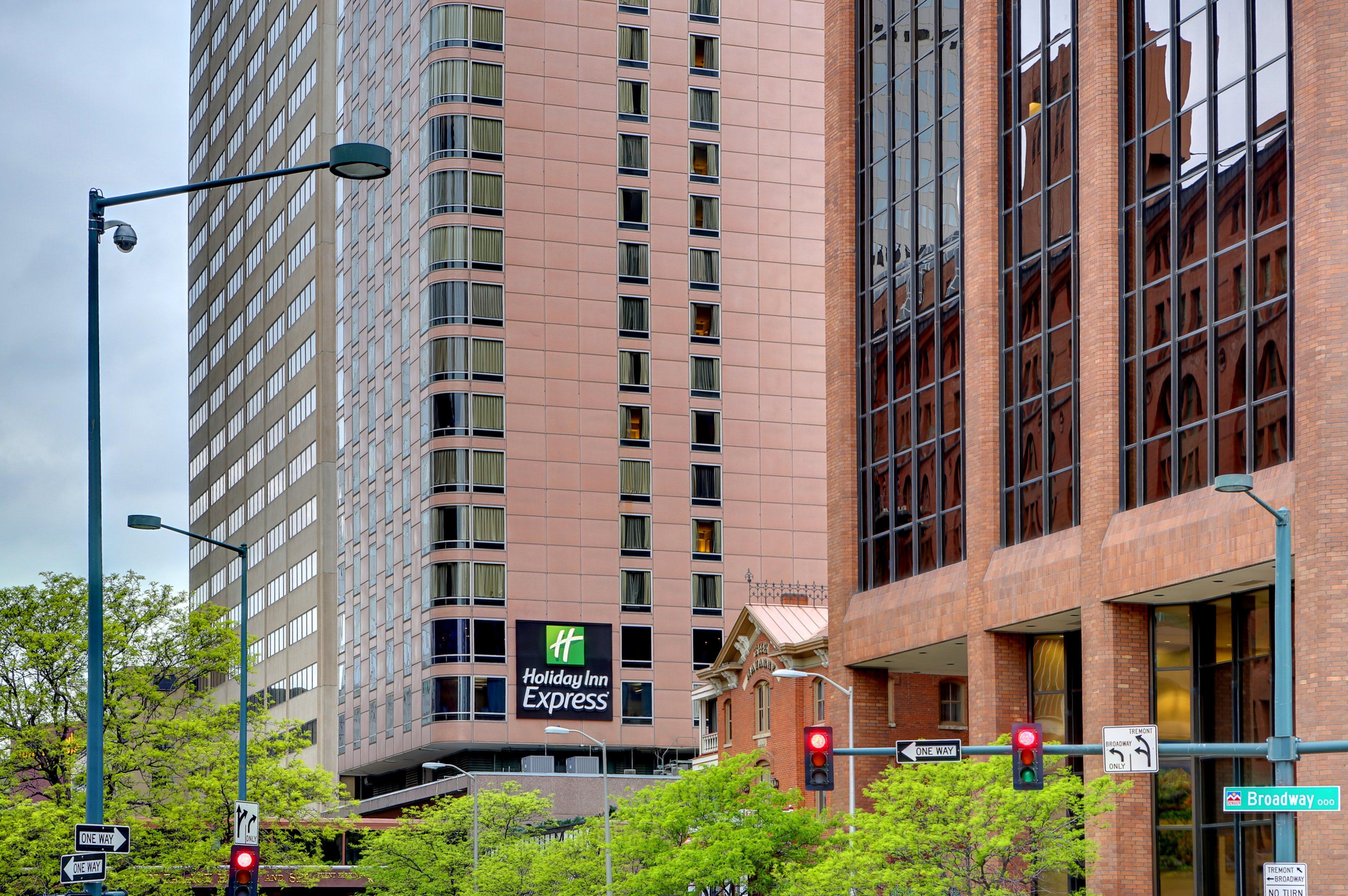 Holiday Inn Express Denver Downtown By Ihg Dış mekan fotoğraf